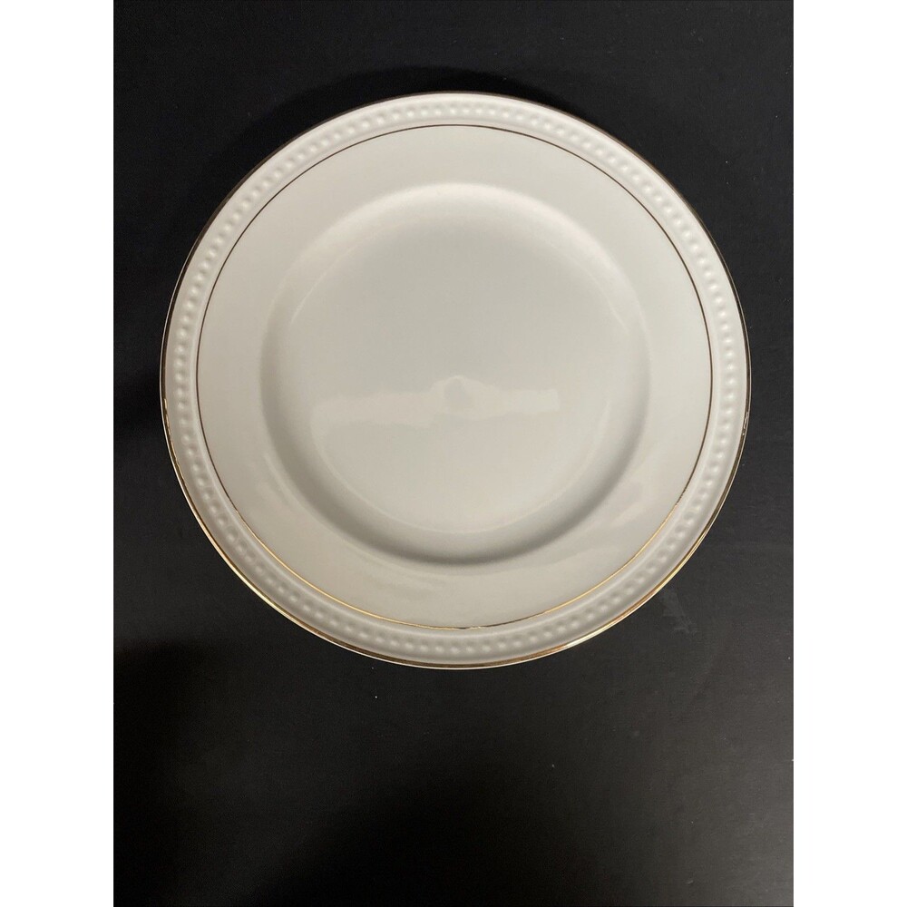 Gibson Elite - Golden Estate Salad Plate Cream With Gold Trim 7.5”